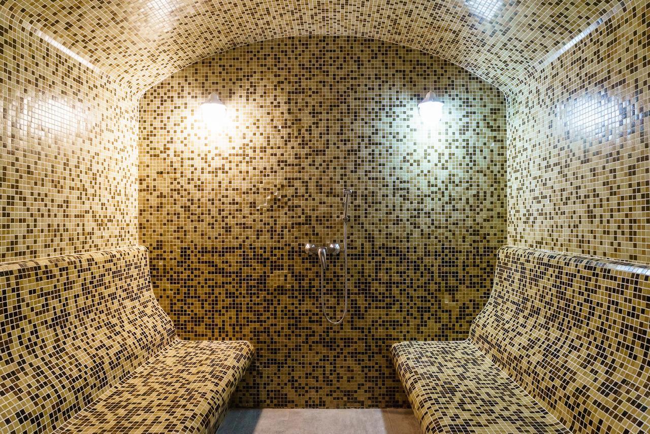 Isloch Park Hotel Rakaw Екстериор снимка