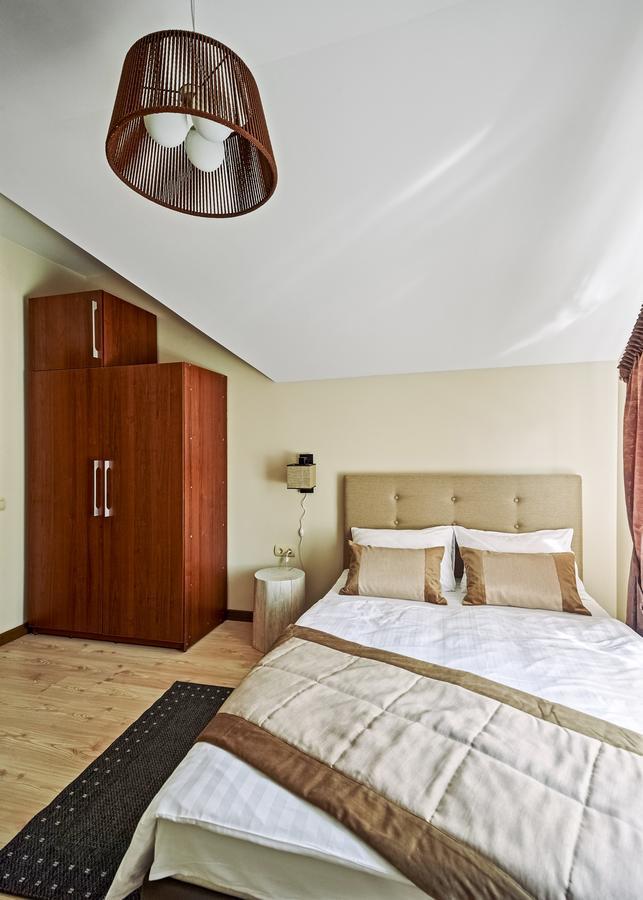 Isloch Park Hotel Rakaw Екстериор снимка