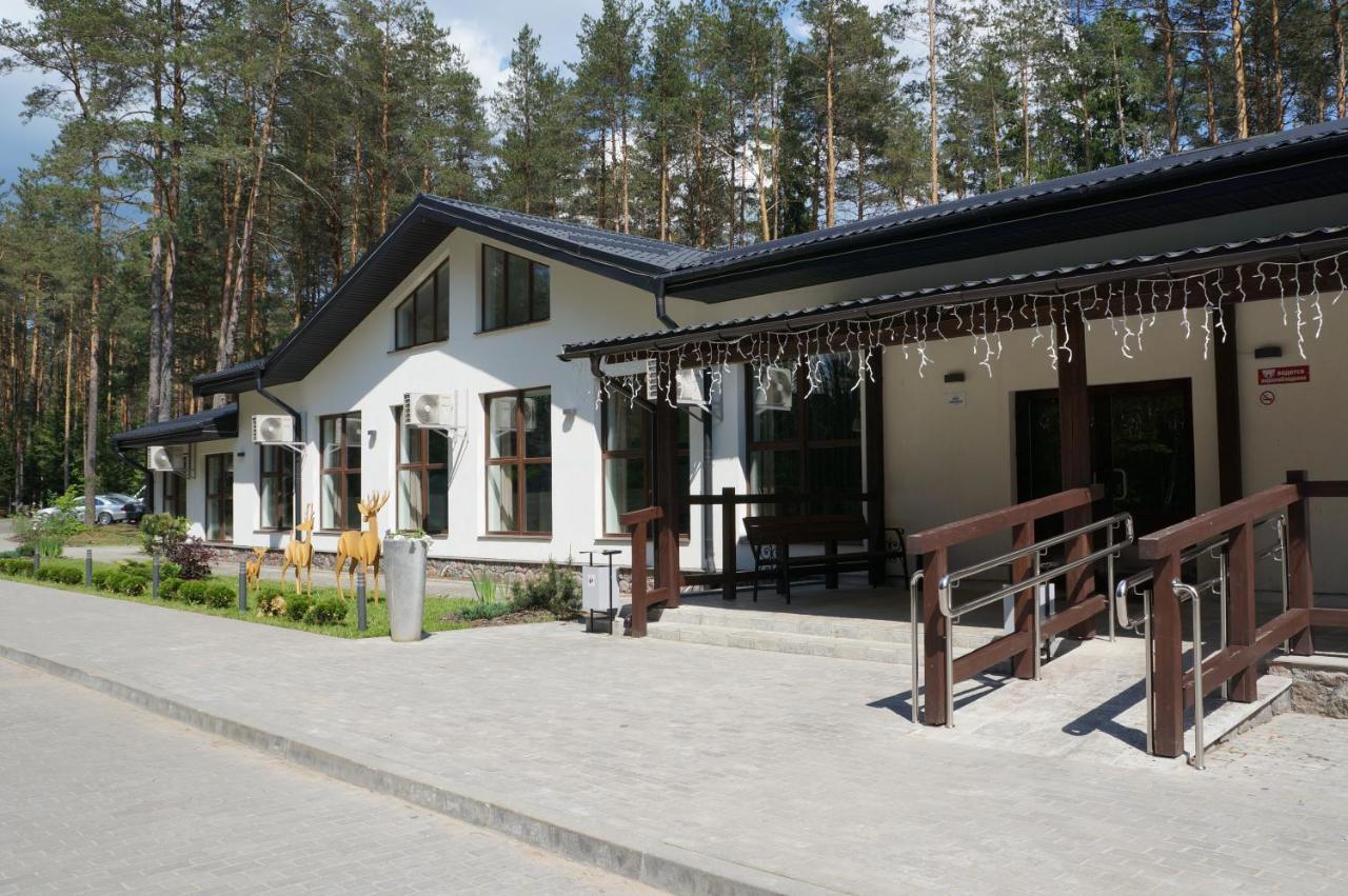 Isloch Park Hotel Rakaw Екстериор снимка